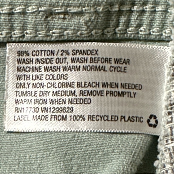 WILD FABLE High Rise Yoke Front 2” Inseam Olive Green Denim Shorts Army Womens 6 - Picture 13 of 16